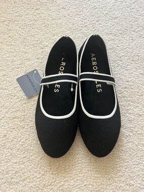 AEROSOLES Black Mary Jane Flats with White Trim